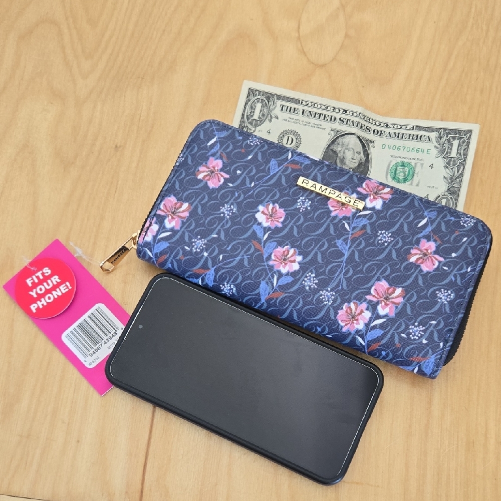 Rampage Women's Signature Full Zip Around Wallet